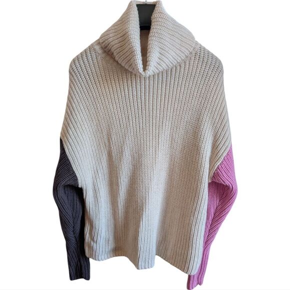 Rare Aritzia Wilfred 100% merino wool Guell Oversized turtleneck sweater💜🖤 🤍 - Picture 11 of 13